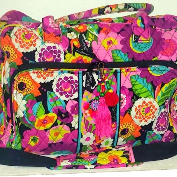 VERA BRADLEY Va Va Bloom WeekenderMedium Duffel Carry On Bag - Picture 3 of 6